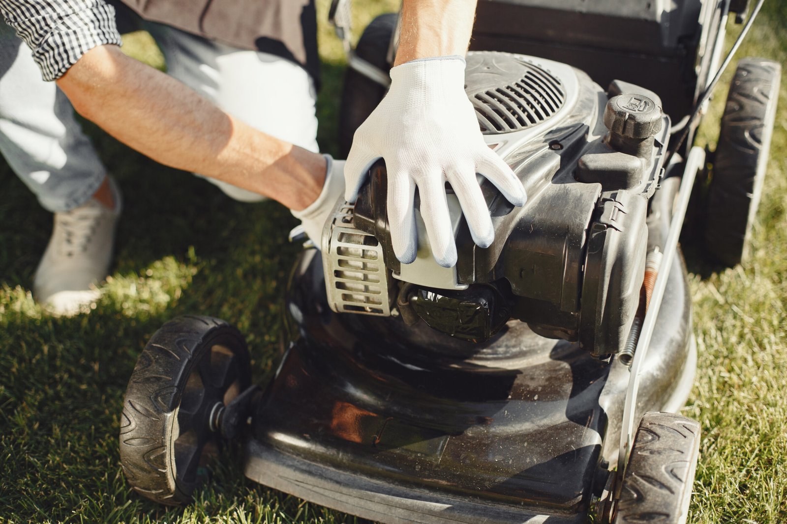 Curso de Máquinas de Jardinería con Motor a Explosión